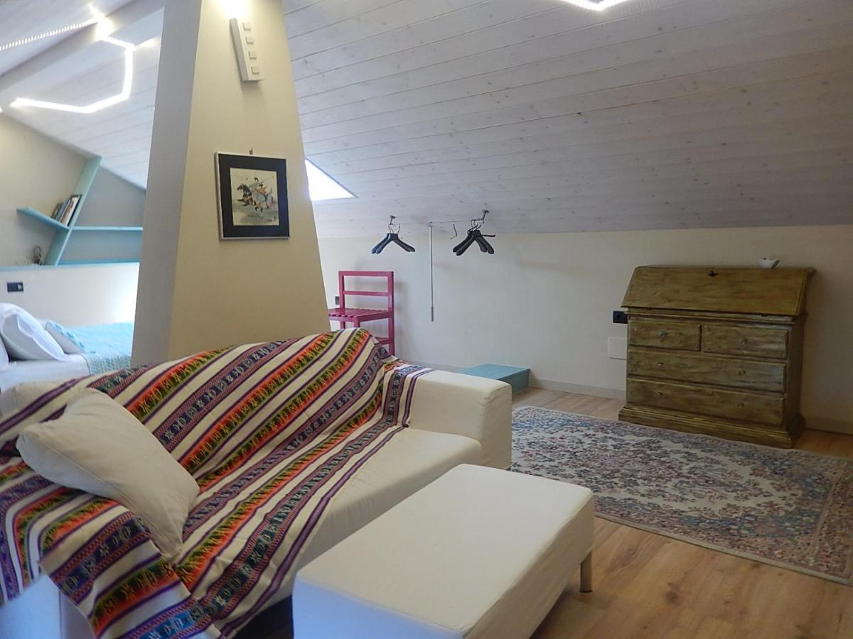 B&B Bionzo16 Calosso 외부 사진